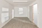 24′ x 10′ Jackleg Cabin – gebrauchsfertige modulare Lösung - Image 2