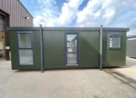 24′ x 10′ Jackleg Cabin – gebrauchsfertige modulare Lösung - Image 3
