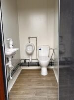 Sanitärcontainer, Toilettenpavillon mit Dreipersonenkabine - Image 4