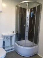 Sanitär-WC-Duschkabine mit Boiler und Kippfenster - Image 5